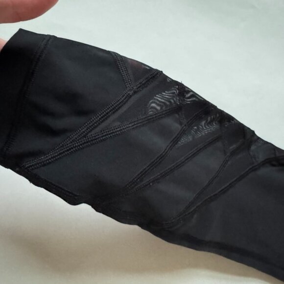 Lululemon Womens 6 Motionful 7/8 Tight Black Legging 25" Mesh W5ARQS Athletic - Picture 3 of 6